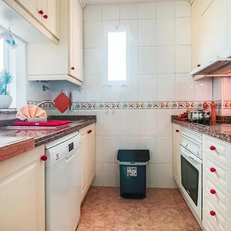 Apartamento Awesome In *